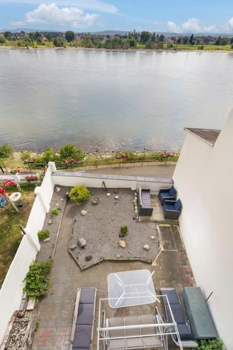Tiny Apartment With Spacious Terrace On The Rhine Neuwied Eksteriør billede